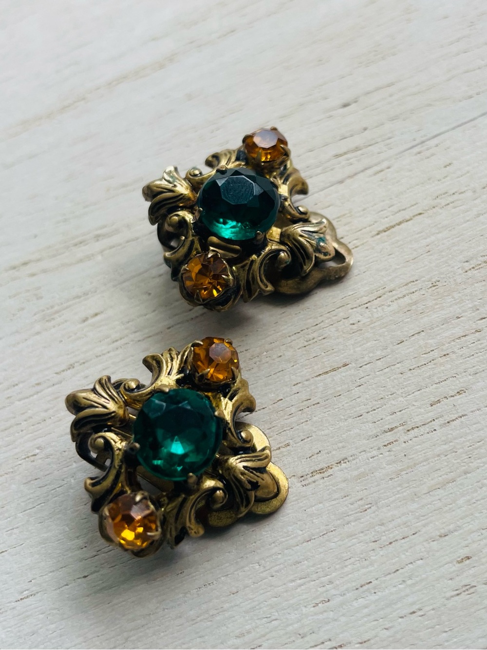 Vintage Gold Tone Earrings with Emerald and Amber Stones - clip on
